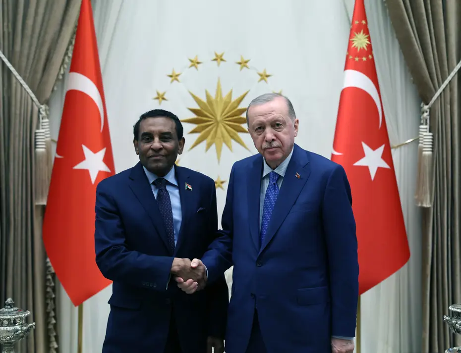Cumhurbaşkanı Erdoğan, Sudan Başbakanı İdris’i kabul etti
