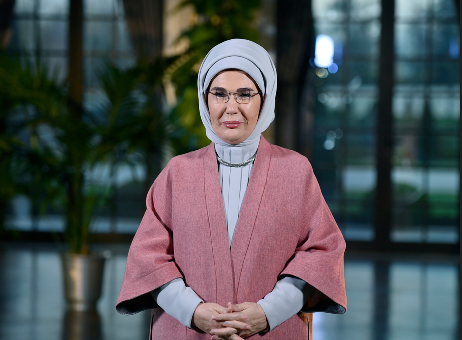 Emine Erdoğan’dan 19 Mayıs mesajı. “İstiklal uğruna başlatılan büyük mücadelenin adı”