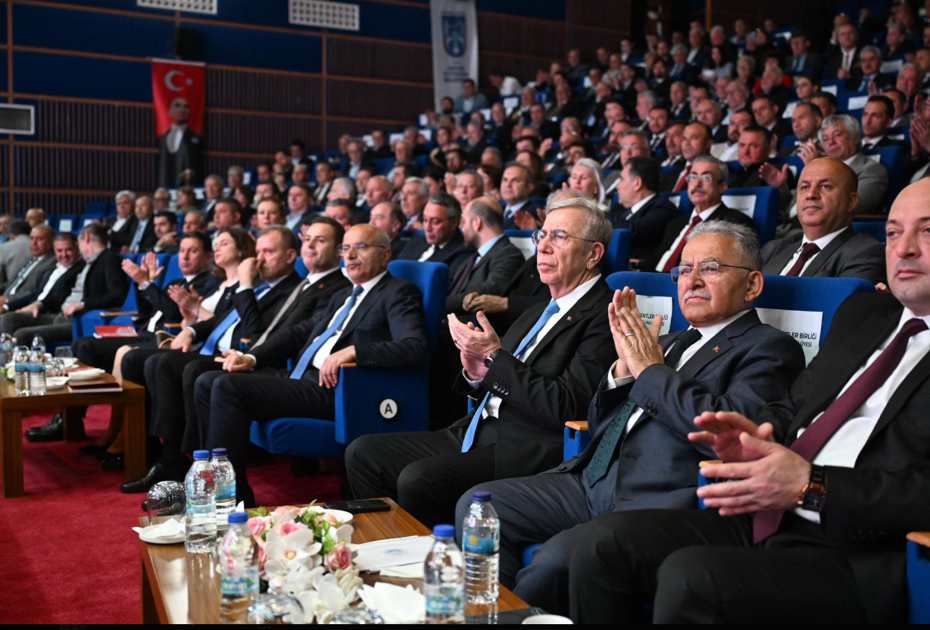 Mansur Yavaş Tarihi Kentler Birliği Başkanı seçildi