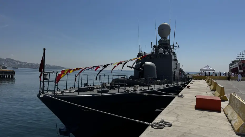 TCG Gurbet hücumbotu ve TCG Kapaz ziyarete açıldı