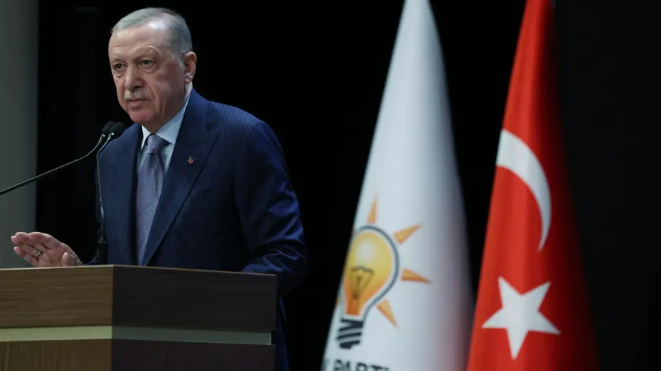 Cumhurbaşkanı Erdoğan: İnsan hak ve onurunu savunuyoruz