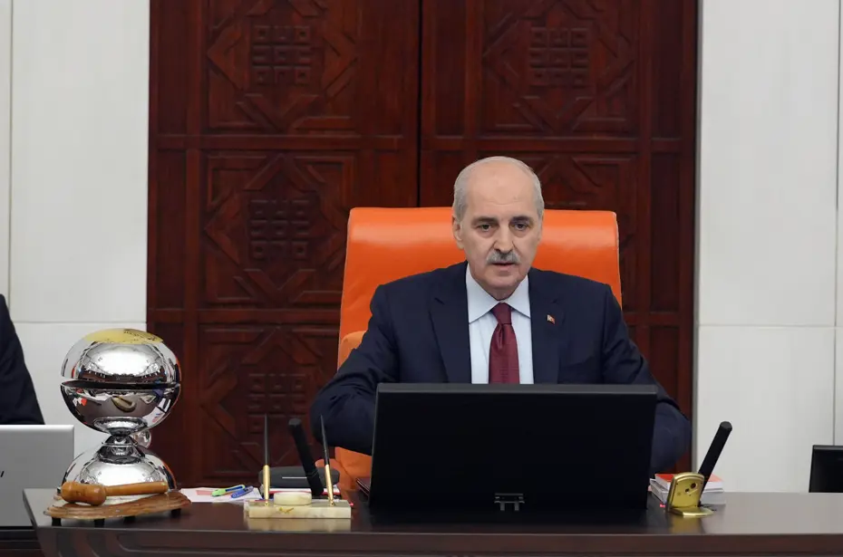 Meclis’te 23 Nisan özel oturumu. Kurtulmuş’tan anayasa mesajı