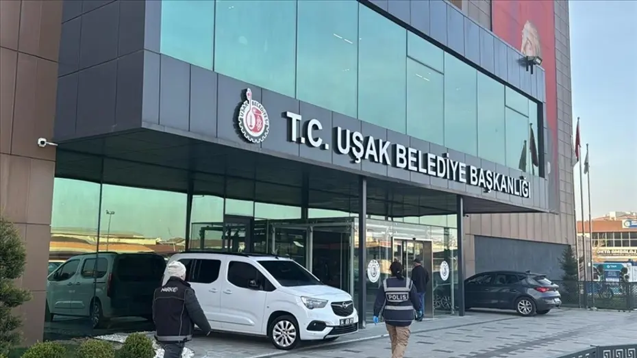 Uşak Belediyesi’ne ikinci dalga operasyon: 29 gözaltı