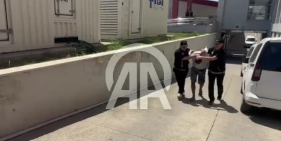 Adana’da Interpol tarafından kırmızı bültenle aranan hükümlü yakalandı