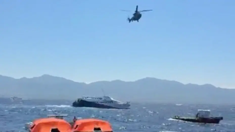 Kıbrıs’ta batan yolcu feribotundan kurtarıldı, yaşananları anlattı. “Gemi su alıyor diye söyledik”