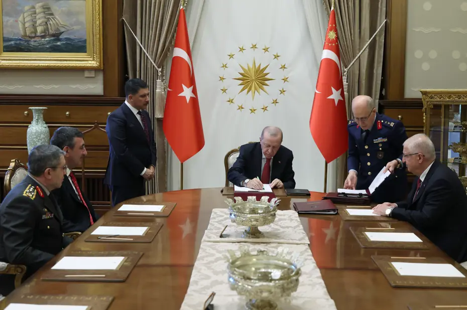Yüksek Askeri Şura kararları Resmi Gazete’de